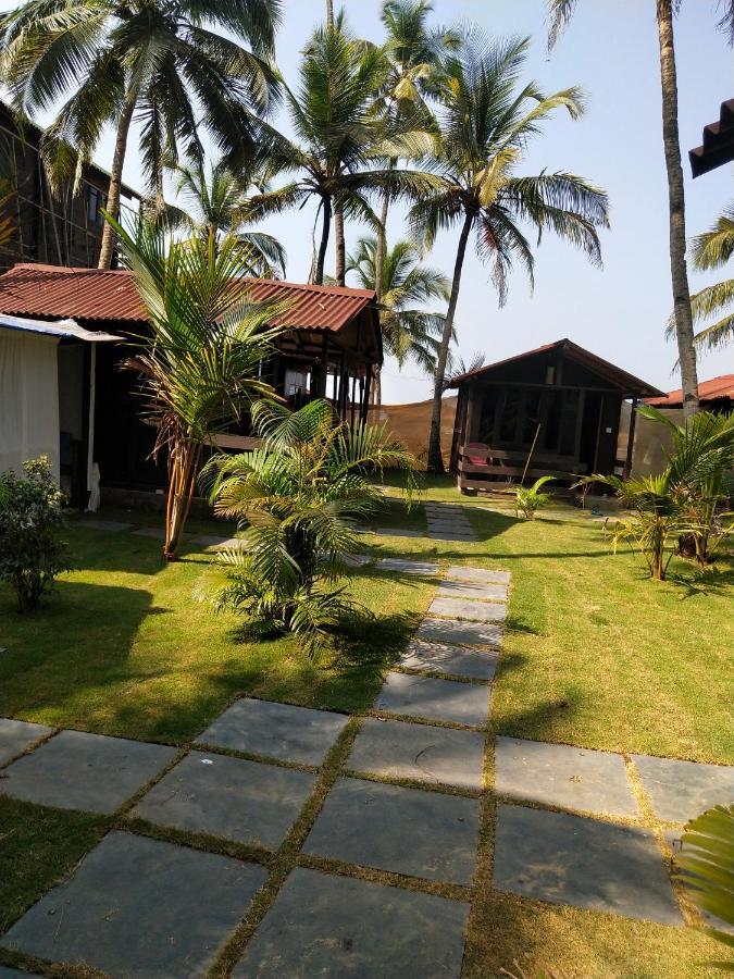 Hôtel Papillon Beach Huts à Palolem Extérieur photo